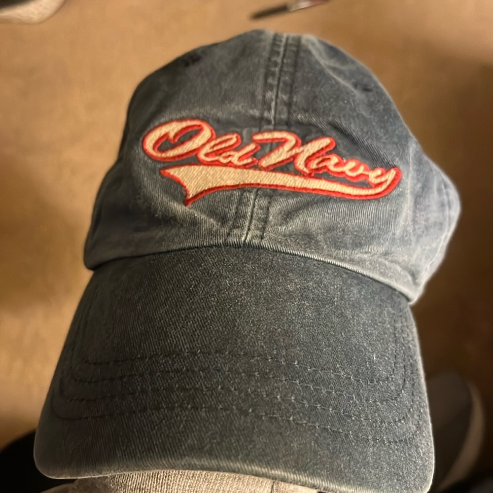 Old Navy hat.